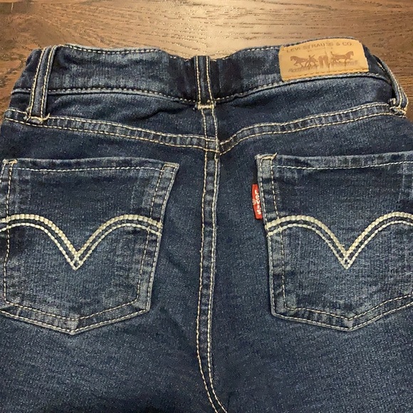 Levi’s super skinny knit jean size 5 girls - Picture 4 of 5